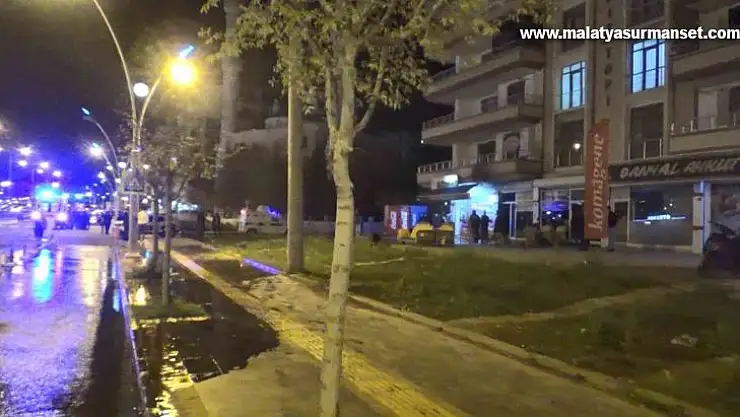 Diyarbakır'da koltuk atölyesinde tiner kutusu patladı:2 yaralı