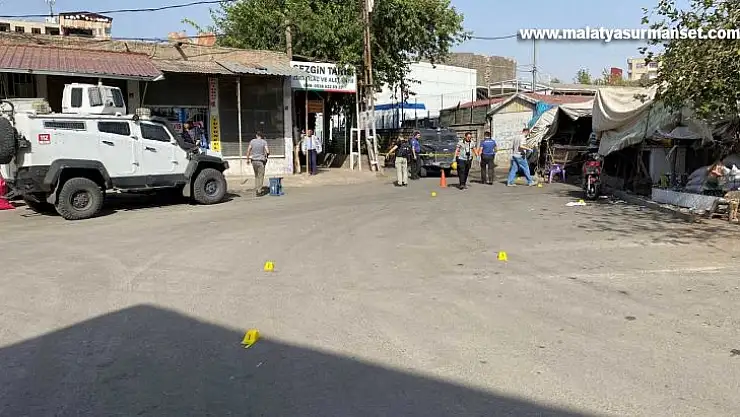 Diyarbakır'da pikap kiralama mevzusu kanlı bitti: 1'i ağır 6 yaralı