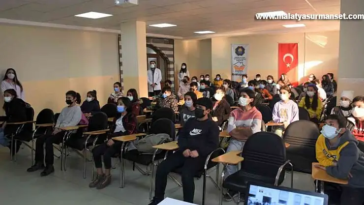 Diyarbakır'da Sarıkamış şehitleri anıldı