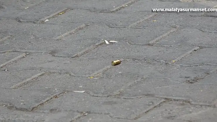 Diyarbakır'da sokak ortasında kurşun yağdırdı: 1 yaralı