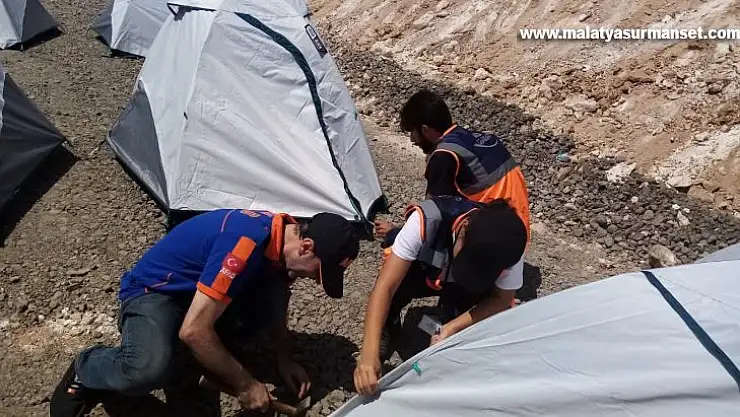 Diyarbakır'ın gökyüzüne açılan gizemli penceresi Zerzevan Kalesin'de gözlem hazırlığı