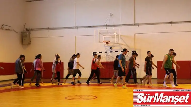 Diyarbakır'ın tek kız güreşçi takımının hedefi olimpiyatlar