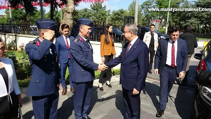 Diyarbakır'ın yeni valisi göreve başladı