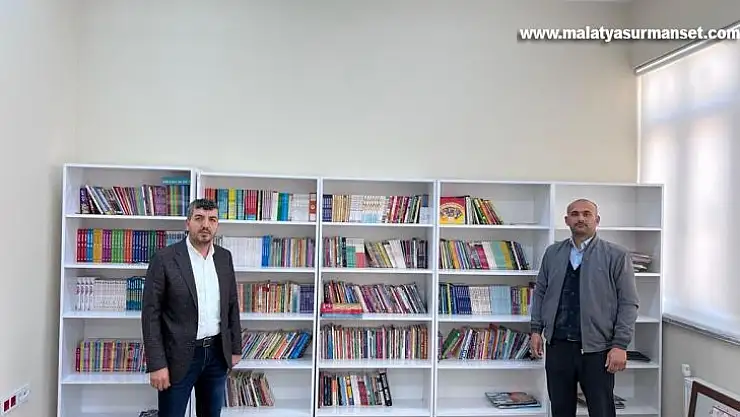 Diyarbakırlı yazar başlattığı proje ile eğitime destek oluyor