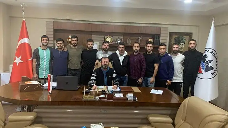 Diyarbakırspor'dan transfer gösterisi