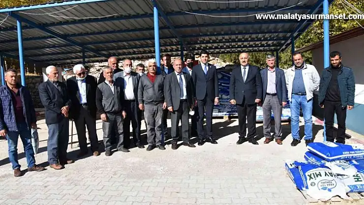 Doğanşehir'de üreticilere kaba yem tohumu desteği