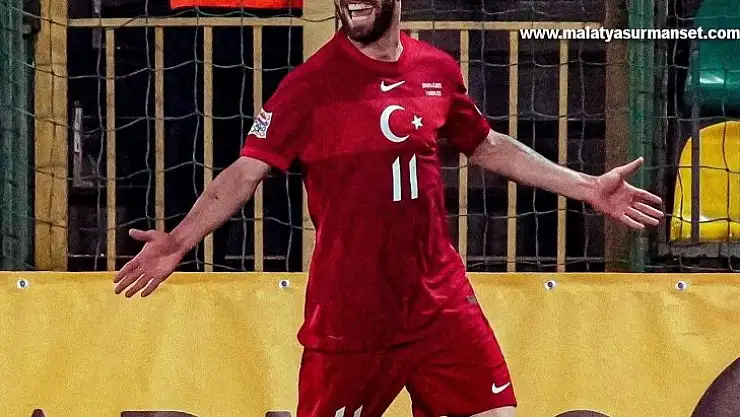 Doğukan Sinik resmen Hull City'de