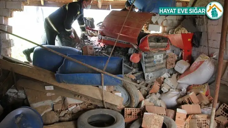 Domaniç'te traktör kazası: 2 yaralı