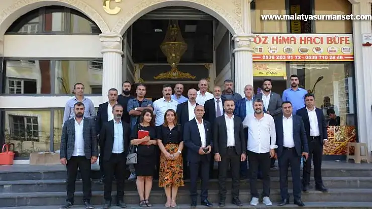 DTSO Başkan adayı Karagöz, seçim öncesi esnafla bir araya geldi