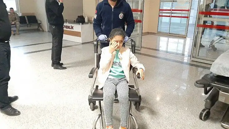 Düdüklü tencere bomba gibi patladı: 2 yaralı