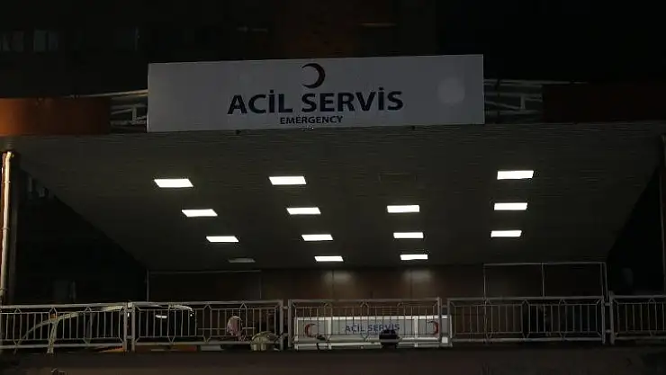 Düğün sahibi husumetli aileleri çağırdı, ortalık savaş alanına döndü