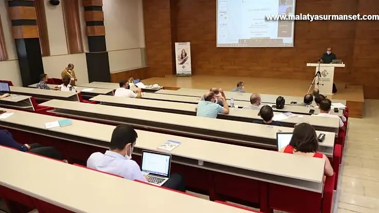 Dünya'nın en İddialı Sivil Ar-Ge Programı 'Ufuk Avrupa' için 'Proje Yazma Eğitimi' HKÜ'de Başladı