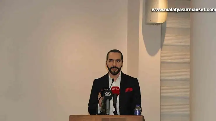 El Salvador Cumhurbaşkanı Ortez'e Dostluk Payesi Beratı