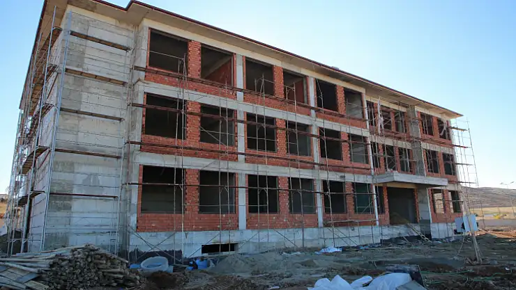 Elazığ Belediyesi Tarafından İnşa Edilen Okulda Sona Yaklaşılıyor