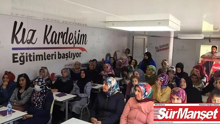 Elazığ'da 'Kız Kardeşim Eğitim TIR'ı kadınlarla buluştu