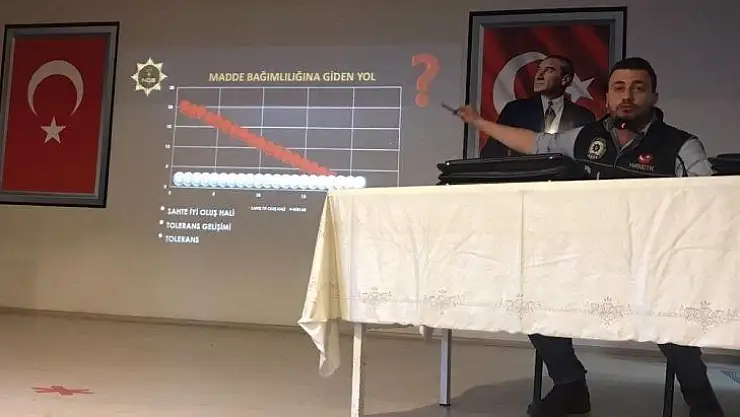 Elazığ'da 'Narko Rehber' eğitim çalışmaları