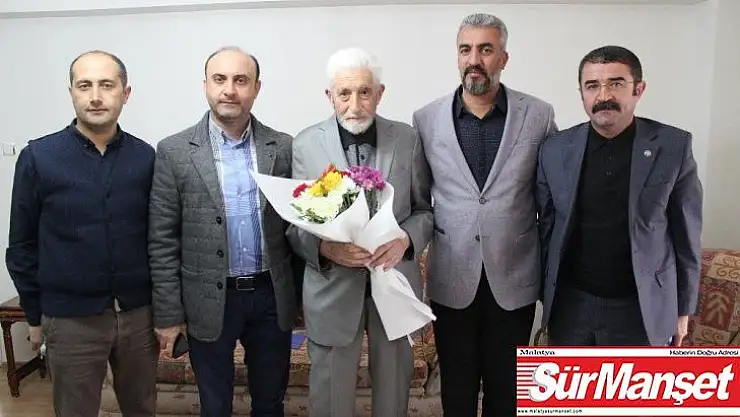 Elazığ'da 86 yaşındaki emekli öğretmen unutulmadı