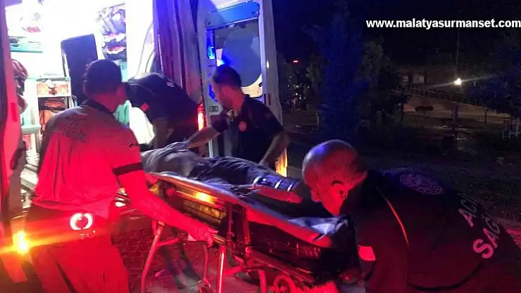Elazığ'da bıçaklı kavga: 1 yaralı