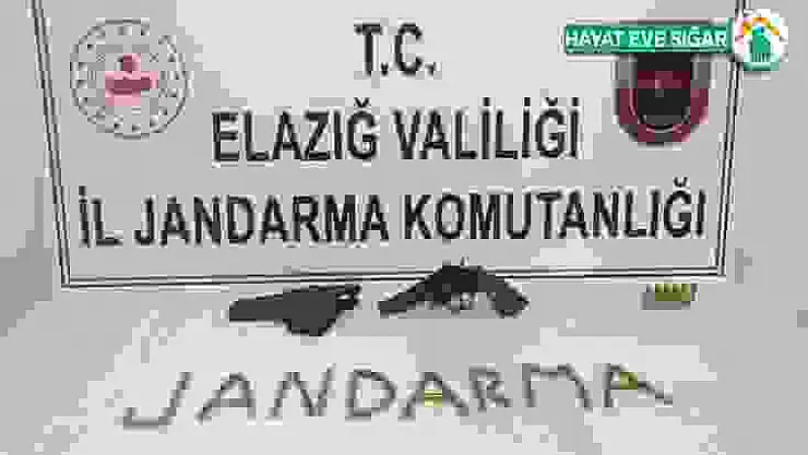 Elazığ'da bir şahıs, 38 kalibrelik tabanca ile yakalandı