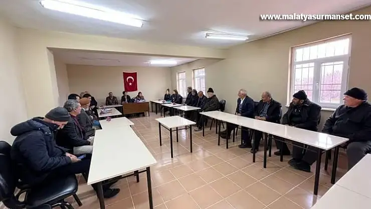 Elazığ'da çiftçilere 'tarımda tasarruflu su kullanma' eğitimi verildi