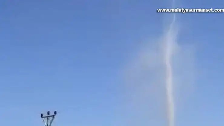 Elazığ'da çıkan hortum vatandaşları korkuttu