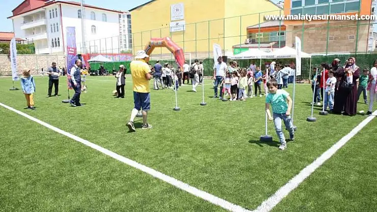 Elazığ'da çocuk festivali yoğun katılımla gerçekleşti