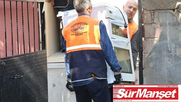 Elazığ'da eşyasız evde yaşayan aileye yardım eli