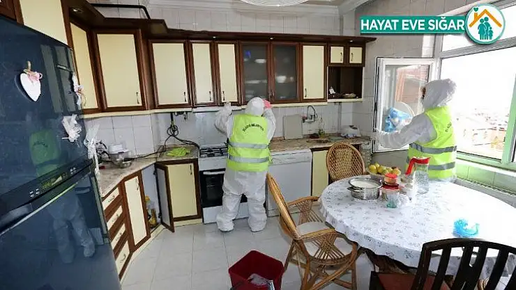 Elazığ'da evlerde 'Korona temizliği'