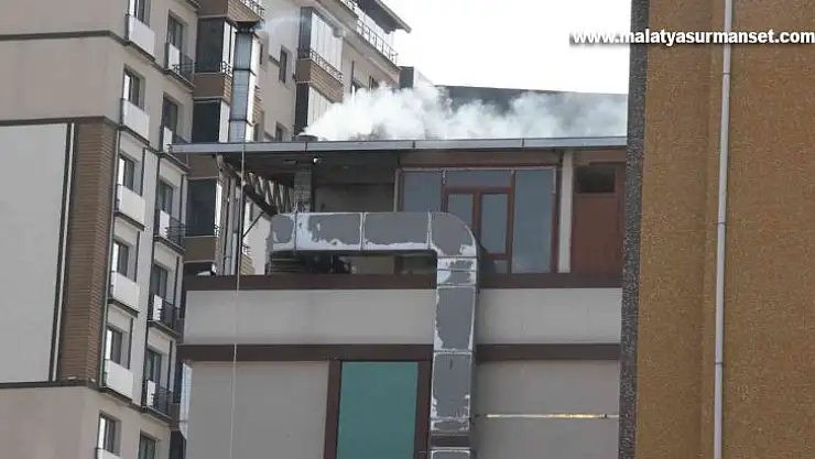 Elazığ'da faciadan dönüldü: Eğitim kurumundaki yangın yürekleri ağızlara getirdi
