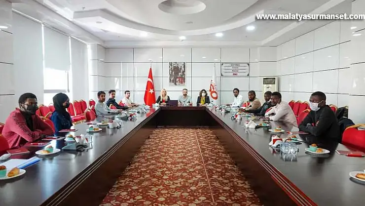 Elazığ'da İhracat Elçileri Programı başladı