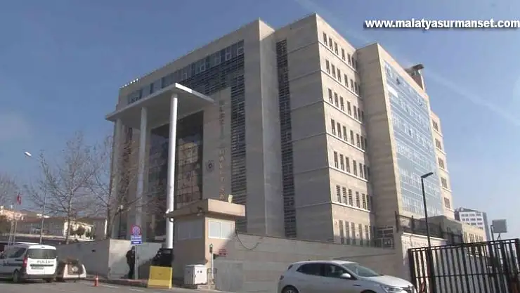 Elazığ'da iş yerinden hırsızlık yapan 2 şüpheli yakalandı