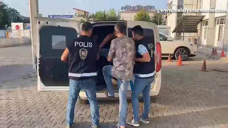 Elazığ'da İYİ Parti ilçe binasından hırsızlık yapan 2 şüpheli tutuklandı