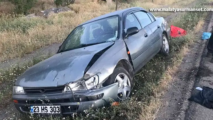 Elazığ'da otomobil yayaya çarptı: 1 yaralı