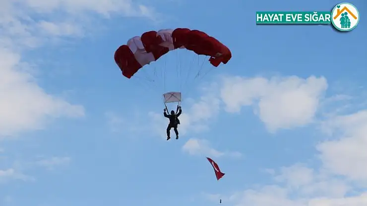 Elazığ'da SkyFest etkinliği renkli görüntüler oluşturdu