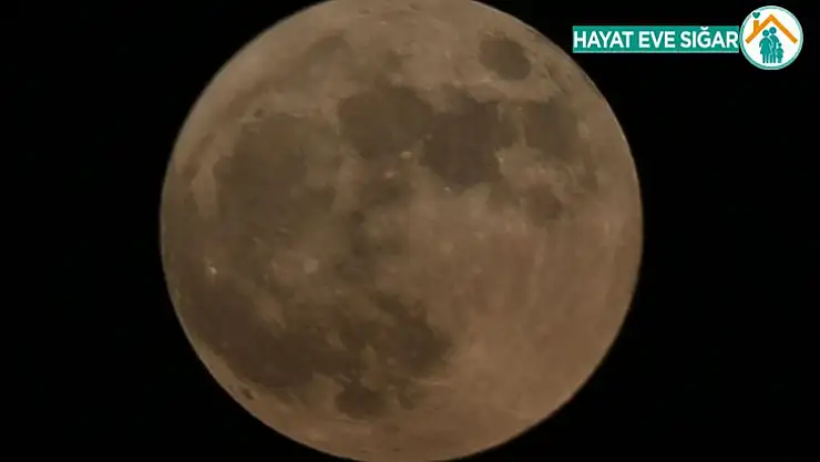 Elazığ semalarında dolunayın görsel şöleni