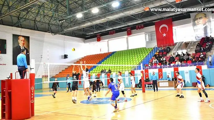 Elazığ takımlarının voleybol programı