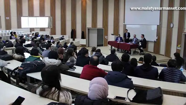 Elçi Müsteşarı Simon, Alman öğrencilere GAÜN'ü önerdi