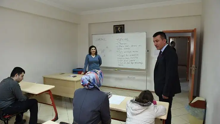 Engelliler için KPSS kursu başladı