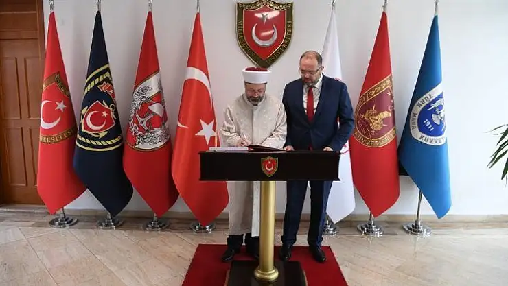 Erbaş: 'FETÖ ve DEAŞ, din istismarının en canlı örnekleridir'