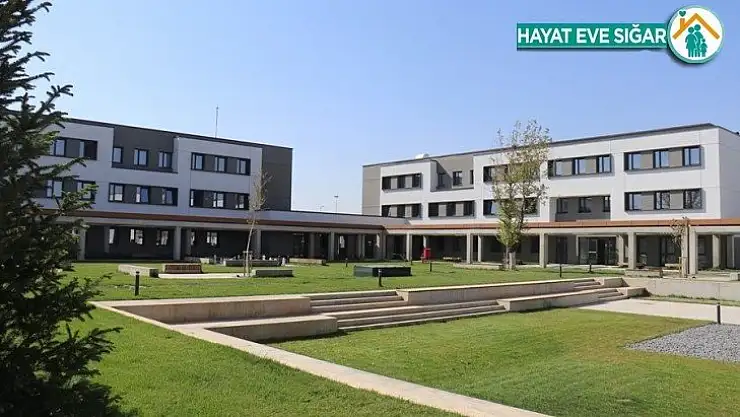Erman Ilıcak Fen Lisesi eğitime başladı