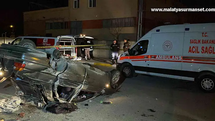 Trafik kazası: 1 ölü 1'i ağır 2 yaralı