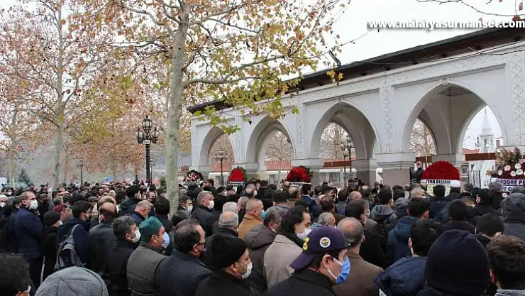 Eski Başbakan Yardımcısı Emrullah İşler'in babası son yolculuğuna uğurlandı
