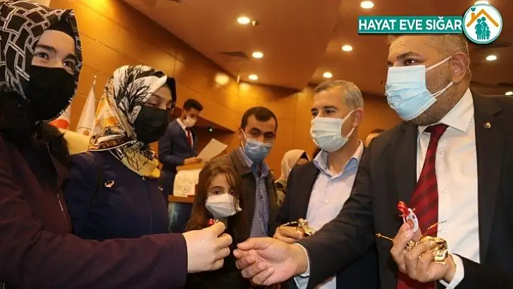 Esnaf ve Dayanışma Platformu'nun  çekiliş hediyeleri verildi