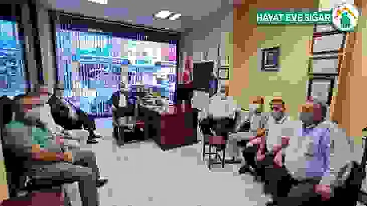 Esnaf ve Sanatkârlar Kredi ve Kefalet Kooperatifi'ni ziyaret eden Milletvekili Ceylan