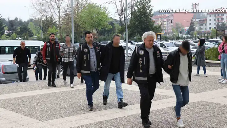 Esnaftan haraç aldığı iddiasıyla adliyeye sevk edilen zanlıların cezası belli oldu