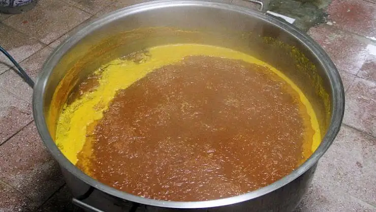 Ev hanımları gücünü birleştirdi kooperatif kurdu, şimdi siparişlere yetişemiyorlar