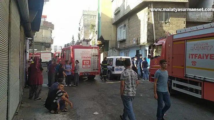 Evde çıkan yangın korku ve paniğe neden oldu