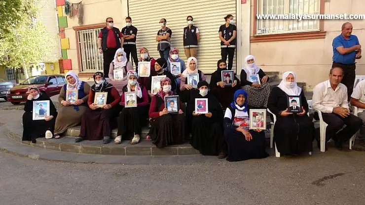 Evlat hasreti çeken anne Demir'den oğluna çağrı