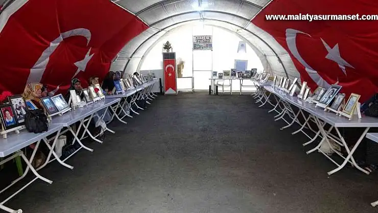 Evlat nöbeti 977'nci gününde