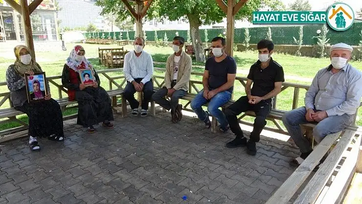 Evlat nöbetindeki aileler kısıtlamaya rağmen direniyor